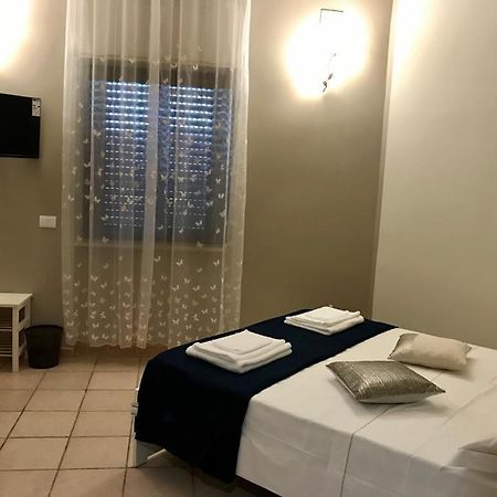 B&B Luminari Рим Екстер'єр фото